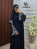 "طقم عباية "ملكة الليل