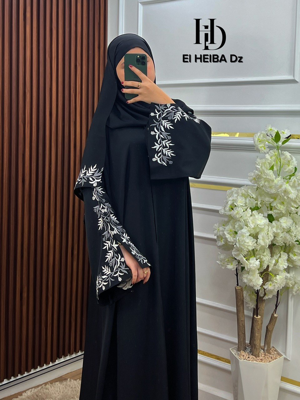"طقم عباية "ملكة الليل