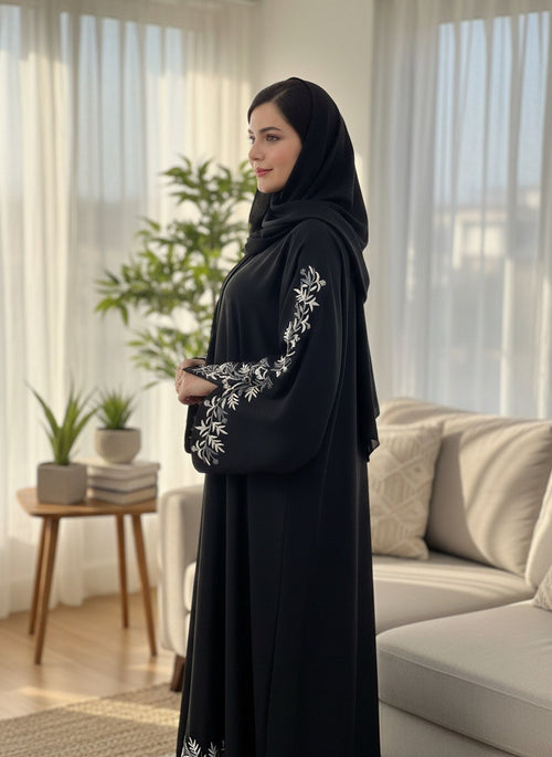 "طقم عباية "ملكة الليل